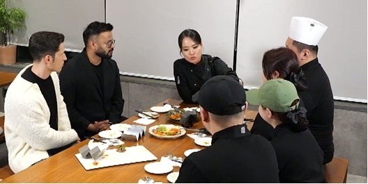 정지선 최근 美에서 팝업스토어 열어…10분 만에 500인분 매진