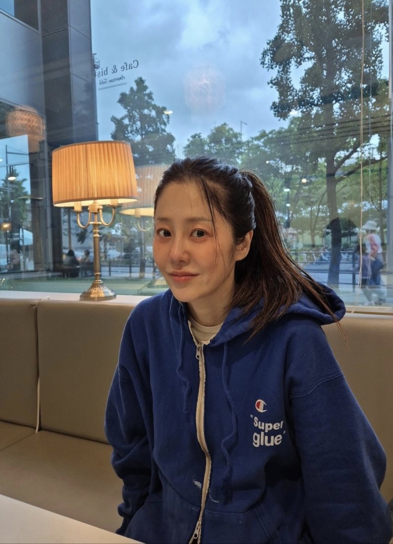 54세 고현정, 20대 뺨치는 미모…놀라운 각선미