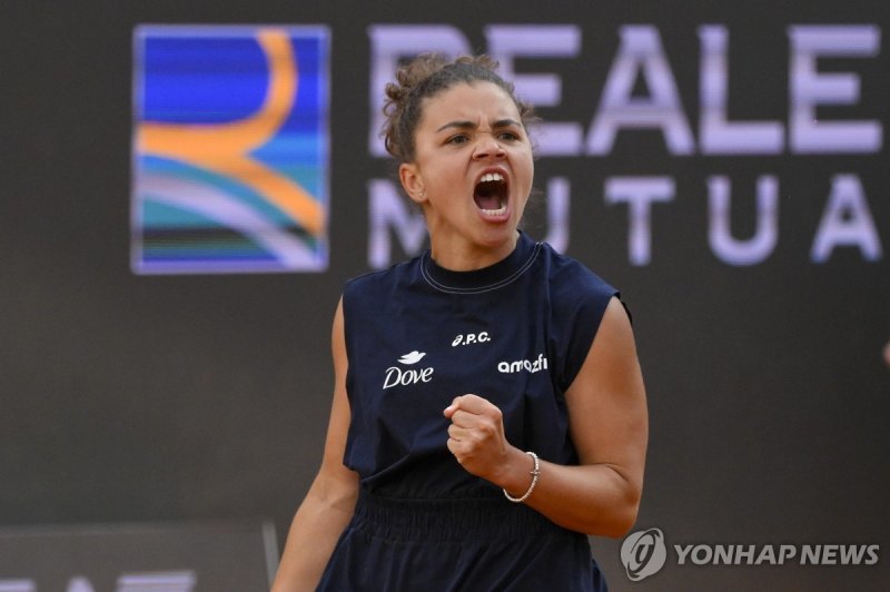 득점 후 기뻐하는 파올리니 (출처=연합뉴스)