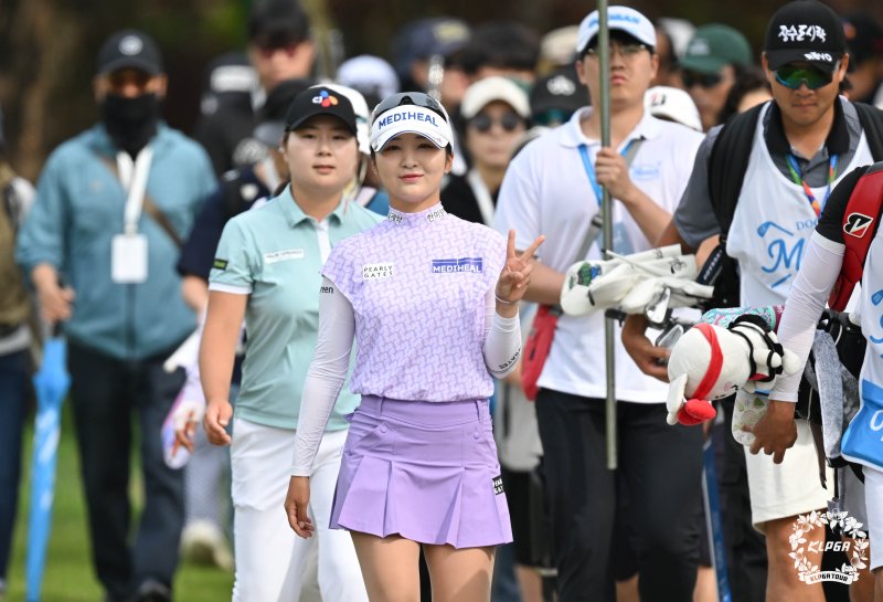 이예원 천하, 완벽하게 열렸다… 시즌 첫 3승, 매치플레이 데뷔 첫 우승