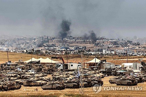가자지구와 국경을 맞댄 이스라엘 남부에 주둔한 이스라엘군 탱크 부대 (출처=연합뉴스)