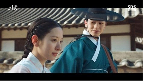 '귀궁' 육성재·김지연, 쌍방 로맨스 시작 "내 곁에서 떨어지지 말거라"