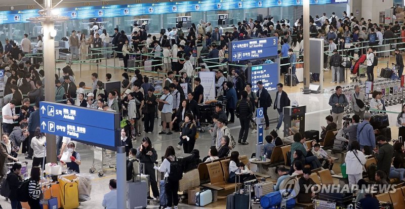 '해외여행 증가세'에 1분기 카드 해외사용액, 1년전보다 3.1%↑