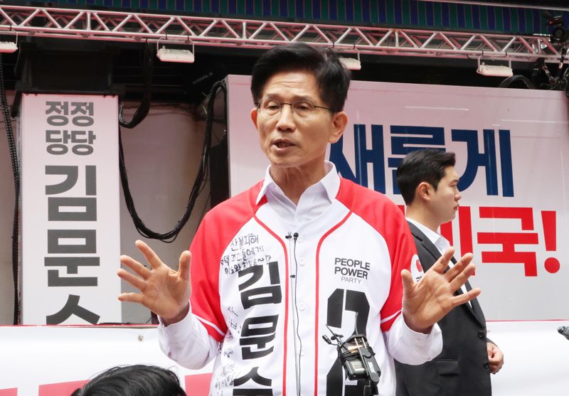 김문수, 이중근 부영회장 만나 "'1억 출산장려금', 내가 하고 싶었던 것"