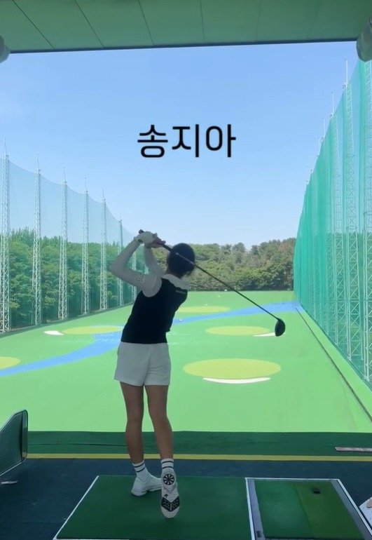 골프 때문에 보험도 해지 송지아, 6월부터 '프로 턴'