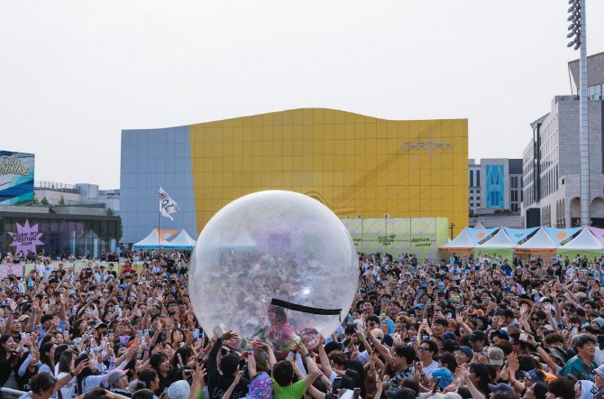파라다이스시티서 즐기는 '2025 아시안 팝 페스티벌'