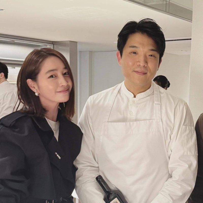 이민정, 안성재 셰프 만났다…남편 이병헌은 삭제 죄송