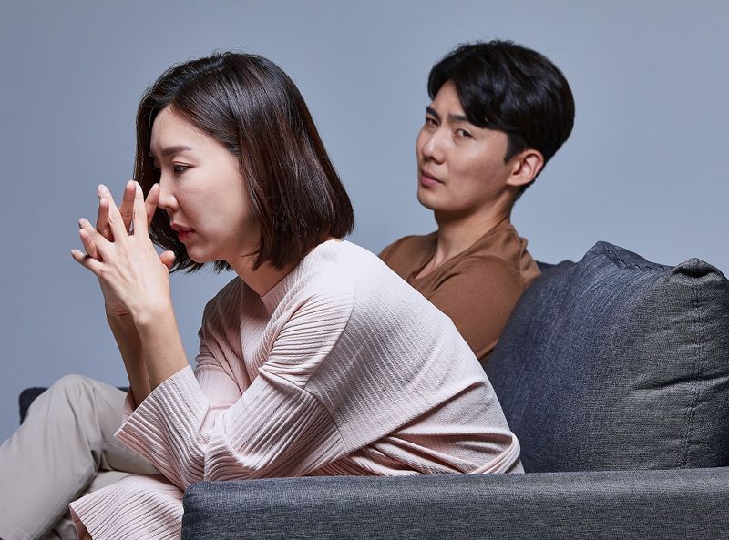 나랑 안 닮은 첫째, 친자 검사 요구하자…아내 "다른 남자 애 맞다"