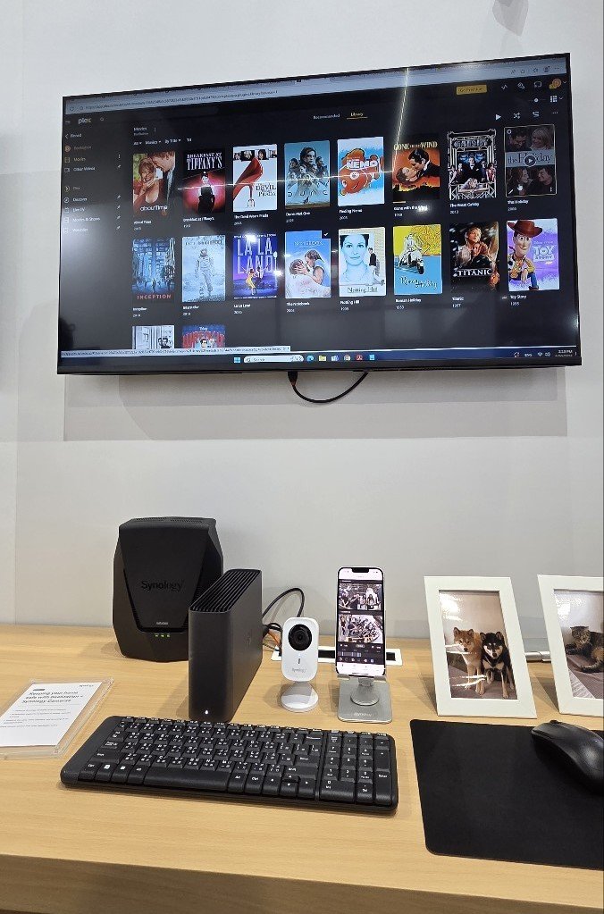 '컴퓨텍스 2025' 시놀로지 전시관에서 석미은 시니어 세일즈 매니저가 전시관 투어를 진행하고 있다.2025.5.20/뉴스1 ⓒ News1 김민석 기자