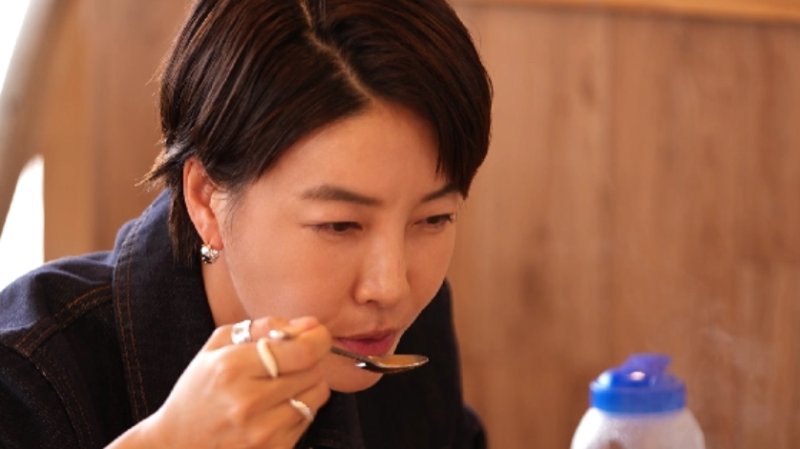 진서연 "제주도 산지 2년반…사우나 매일 가며 토박이 됐다"