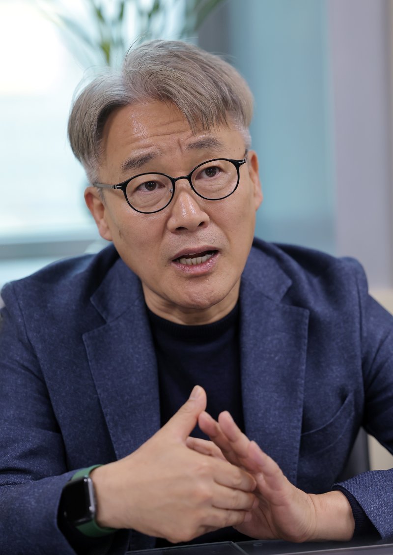 이장훈 한진관광 대표이사가 서울 중구 한진관광 본사에서 뉴스1과 인터뷰를 하고 있다. ⓒ News1 박정호 기자