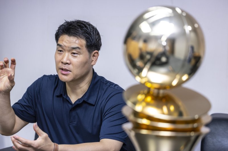 창원 LG 28년 만의 우승 이끈 조상현 감독 (출처=연합뉴스)