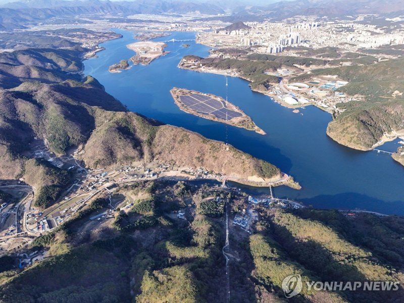 삼악산 호수케이블카에서 바라본 춘천시 (출처=연합뉴스)