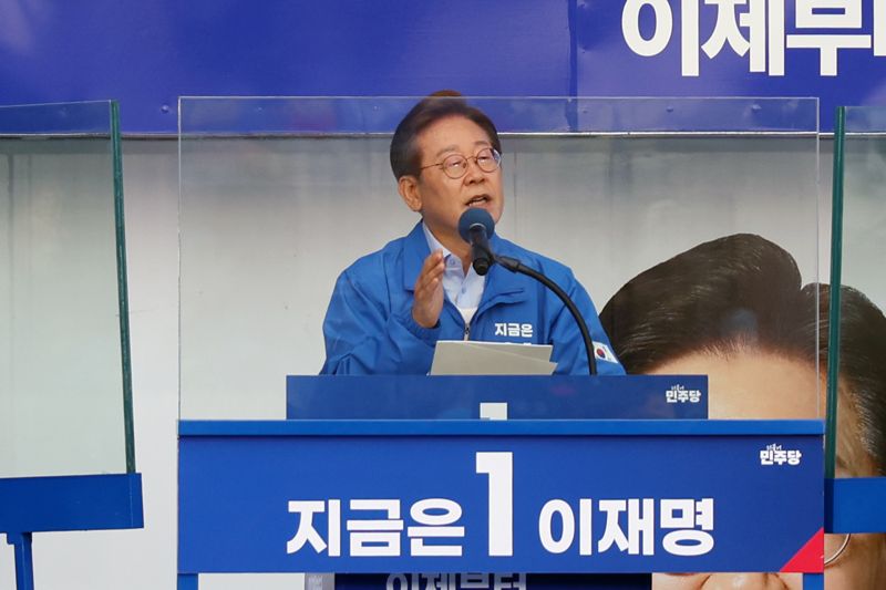 [영상] 이재명 “후보 배우자 TV토론회? 배우자가 정치하냐!”