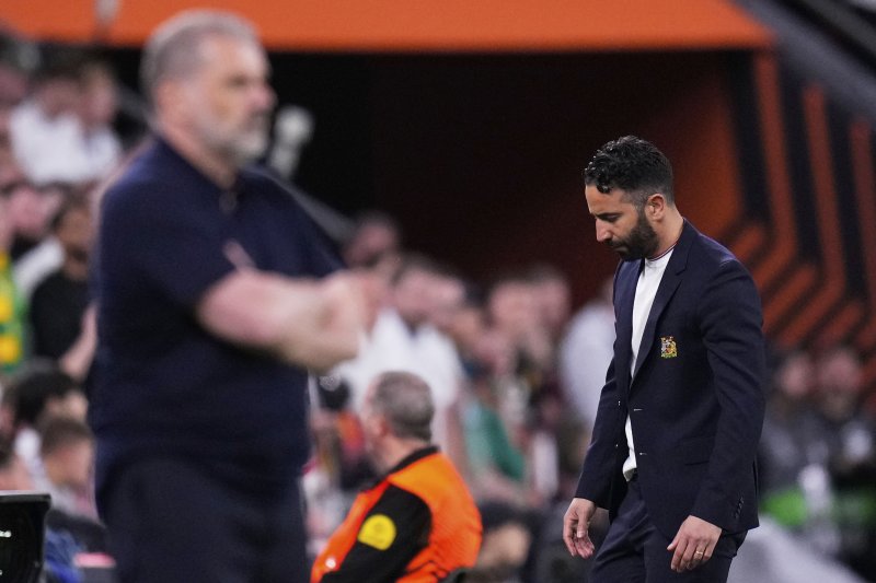 [빌바오=AP/뉴시스]유로파 준우승 맨유 아모림 감독. 2025.05.21.