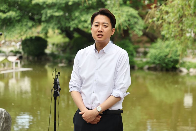 NBS 지지율 10% 이준석 "추가 상승·가속화 기대…단일화 더 이상 의미없다"