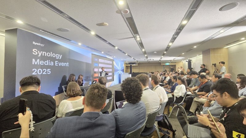 컴퓨텍스 2025 시놀로지 엔터프라이즈 스토리지 신제품 PAS7700 발표 미디어 이벤트에 많은 관계자들이 방문했다. 2025.5.21/뉴스1 ⓒ News1 김민석 기자