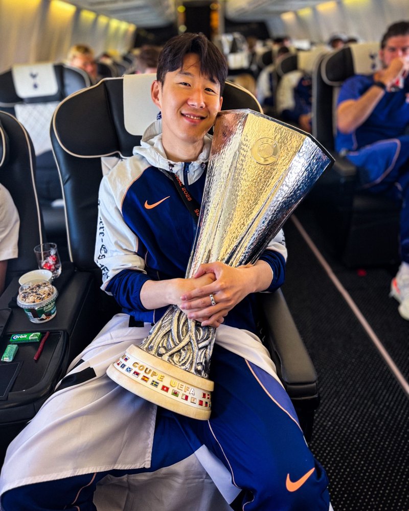 [서울=뉴시스] 잉글랜드 프로축구 프리미어리그(EPL) 토트넘홋스퍼 '주장' 손흥민. (사진=토트넘 SNS 캡처) *재판매 및 DB 금지