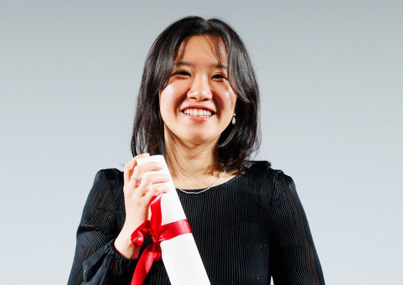 유인촌 장관, 칸영화제 '라 시네프' 1등상 허가영 감독에게 축전