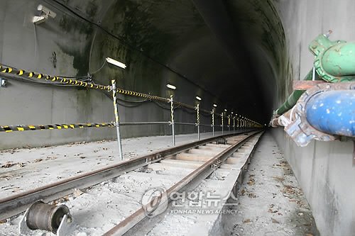 한일해저터널 탐사용 갱도 공사 현장공개 (출처=연합뉴스)