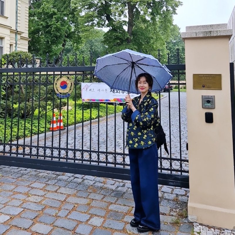 '해외 체류' 김지수, 체코서 대선 재외투표 완료 먼저 해야