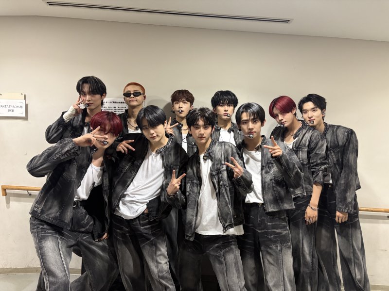 판타지 보이즈, 오사카 팬미팅 성황 팬 만나 큰 힘 얻었다