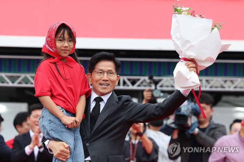 김문수, 충청서 '중원' 공략…이준석, 수도권 행보 계속