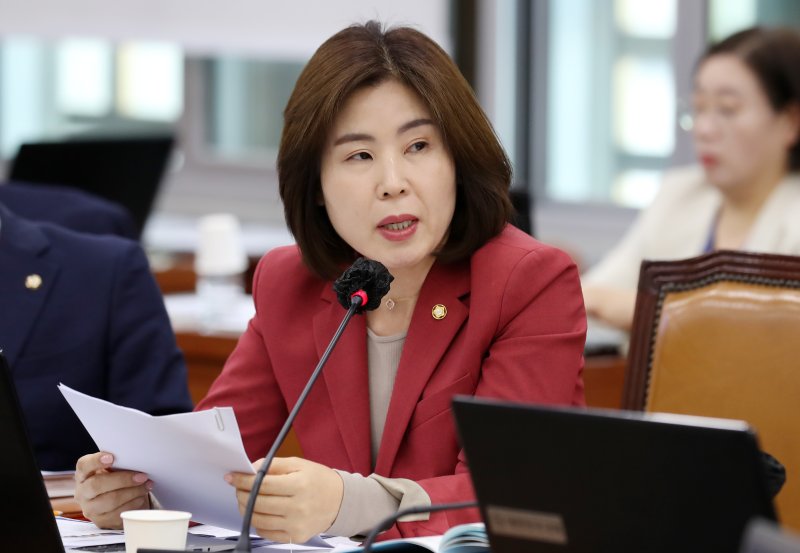 [서울=뉴시스] 이영환 기자 = 김미애 국민의힘 의원. 2023.10.23. 20hwan@newsis.com
