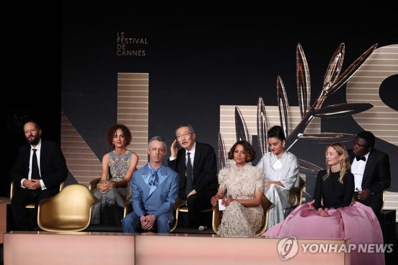 심사위원단 (출처=연합뉴스)