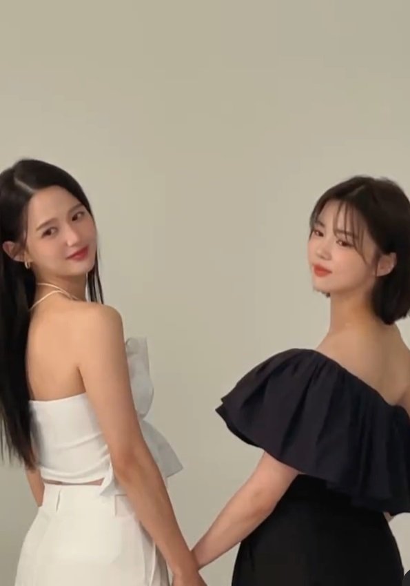 [서울=뉴시스] 남보라, 남세빈. (사진=남보라 인스타그램 캡처) 2025.05.25 photo@newsis.com *재판매 및 DB 금지