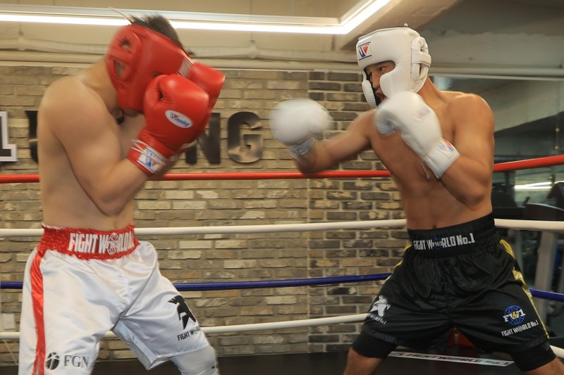 실전 같은 스파링에 한창인 최시로 (출처=연합뉴스)