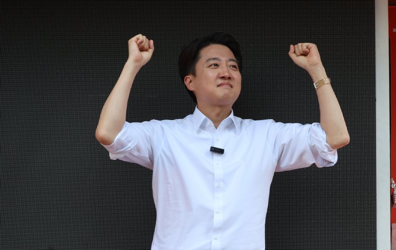 이준석 개혁신당 대통령 후보가25일 서울 종로구 서순라길을 찾아 유세를 하고 있다. (공동취재) 2025.5.25/뉴스1 ⓒ News1 허경 기자