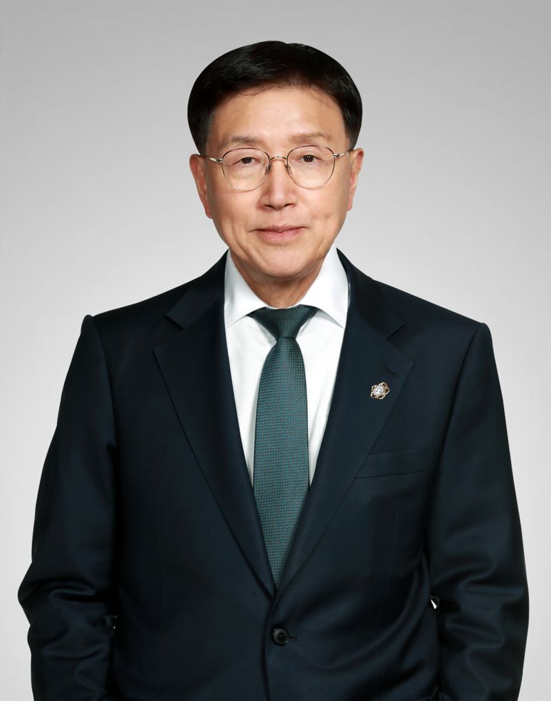 법무법인 대륜, SKT 소송 조영곤 전 서울중앙지검장이 총괄 지휘