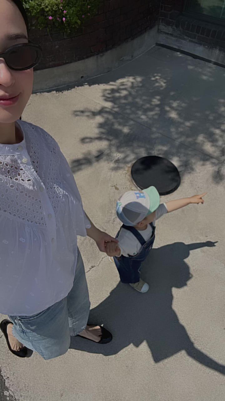 손연재, 1살 아들과 청청 커플룩…동안 미모 '눈길'