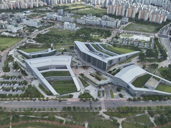 충남도, 국제 인재 유치·외국인 정착 지원 '박차'