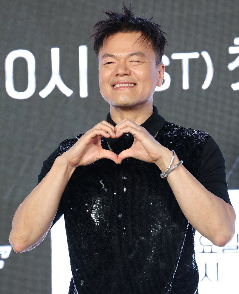 박진영 날 것의 '월드 오브 스우파', 방송이란 걸 잊고 반응