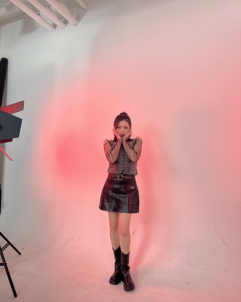 송가인, 아이돌 데뷔? 이사배 손 거쳐 파격 변신