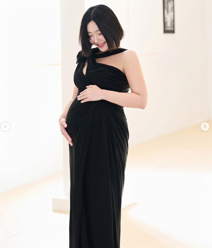 레이디제인, 브라톱 입은 28주차 임산부…과감한 만삭 D라인 공개