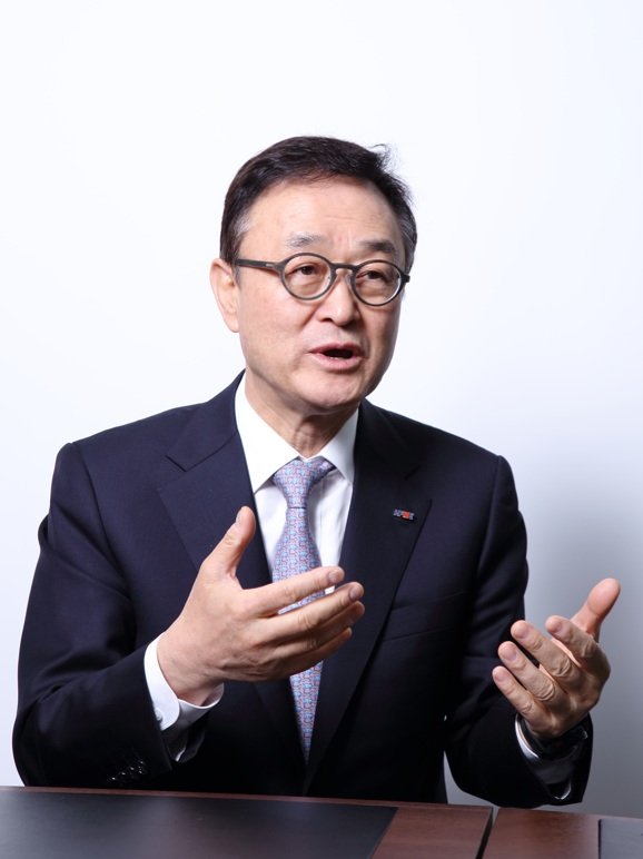 "쪼개기 고용도 부담스러운 소상공인… 최저임금제 개편해야"