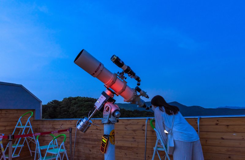 [김해=뉴시스]바카라 천체관측회. (사진=바카라 제공). 2025.05.28. photo@newsis.com