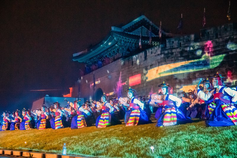 '2024 국가유산 바카라사이트 카지노판 바카라사이트 카지노판' 개막 공연 '진주 검무'(진주시 제공. 재판매 및 DB금지).