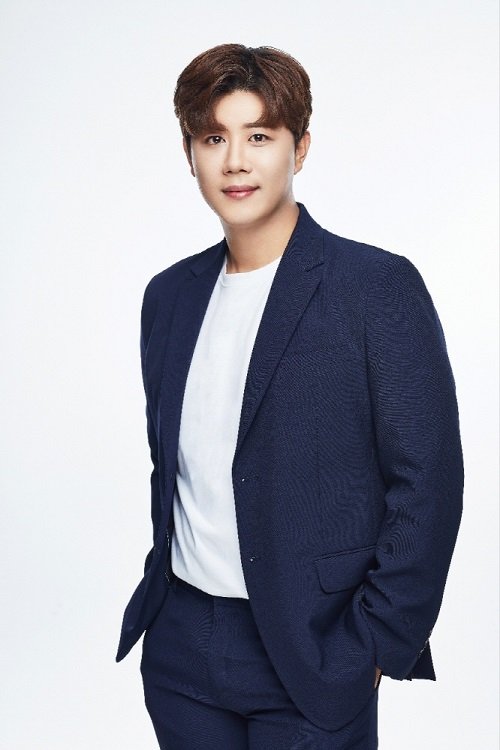 가수 진해성의 공식 팬클럽 ‘해성사랑’ 회원들이 진해성의 생일(6월 4일)을 맞아 긴급지원이 필요한 위기가정바카라사이트 승리바카라 소울카지노을 위해 바카라사이트 승리바카라 소울카지노금 300만 원을 전달했다.