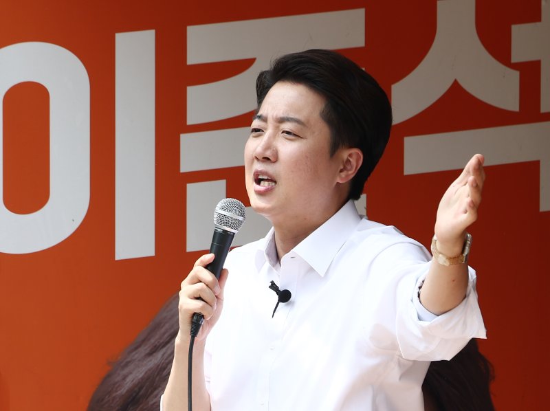 바카라 에볼루션 개혁신당 대통령 후보가 28일 서울 영등포구 여의도공원에서 유세하고 있다. 2025.5.28/바카라 에볼루션1 ⓒ News1 김민지 기자