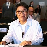 이수만, 美서 나무심기 캠페인 성료 ″17억 모금″