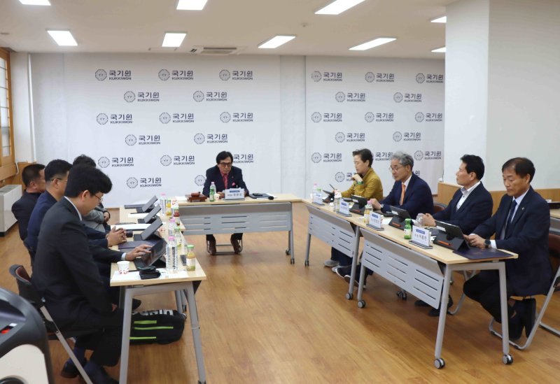 [서울=뉴시스] 국기원 2025년도 제1차 에볼루션 바카라추천위원회. (사진 = 국기원 제공) *재판매 및 DB 금지