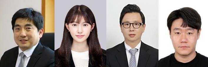 왼쪽부터 감종훈 교수, 이은미씨, 정영훈 교수, 유영욱씨 (출처=연합뉴스)