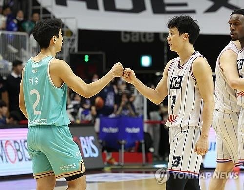 허훈과 허웅 (출처=연합뉴스)