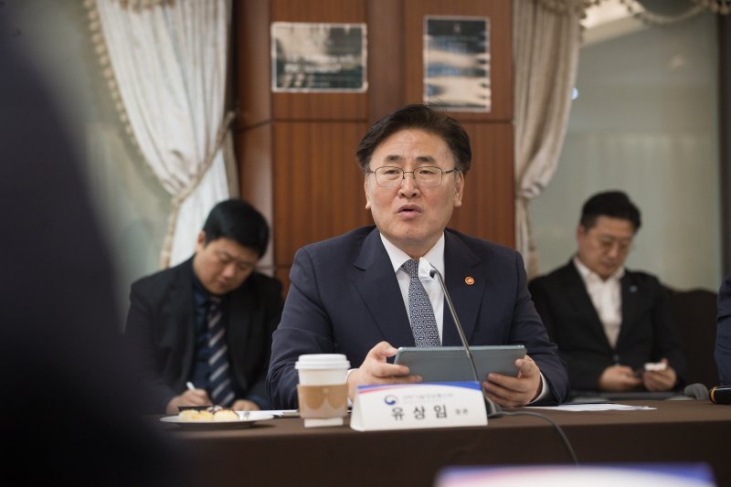 [서울=뉴시스] 바카라 카드카운팅 과학기술정보통신부 장관은 28일 오후 서울 중구 코리아나호텔에서 열린 '인공지능(AI)·디지털 기술사업화 전략대화'에 참석했다. (사진=과기정통부 제공) *재판매 및 DB 금지