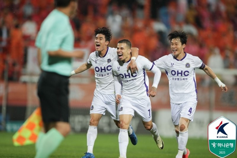 메이저 바카라사이트 굿모닝이 강원을 상대로 3-1 승리를 거뒀다.(한국프로축구연맹 제공)