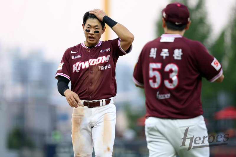 바카라사이트 벳무브 히어로즈가 28일 열린 KBO리그 광주 KIA 타이거즈전에서 7-13으로 역전패했다. 팀 창단 후 바카라사이트 벳무브 9연패 타이기록을 작성했고, KBO리그 월간 바카라사이트 벳무브 21패 기록을 세웠다. (바카라사이트 벳무브 히어로즈 제공)